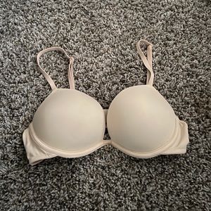 PINK push-up bra